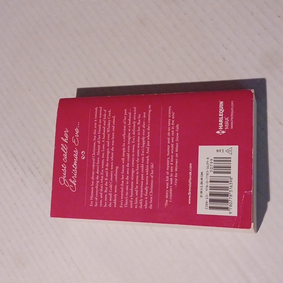 $4 Add-on "The Heart of Christmas" by Brenda Novak - Paperback Novel - Picture 2 of 7